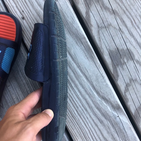 Nike Slides - Picture 5 of 5